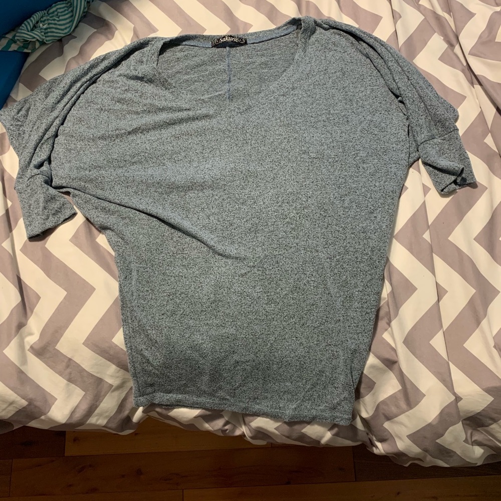 Drop shoulder top